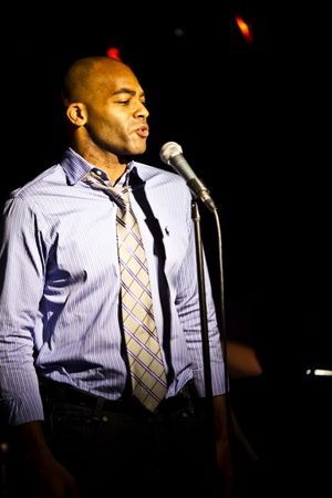 Brandon Victor Dixon Photo