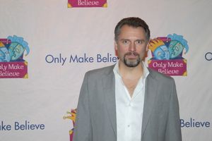 Stephen Buntrock @ BroadwayWorld Stephen Buntrock Photo