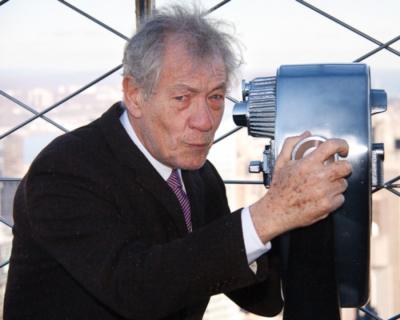Photo Coverage: Ian McKellen Lights Up the Empire State Building for Only Make Believe  Image
