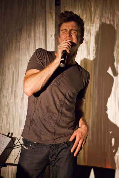 Gavin Creel Photo