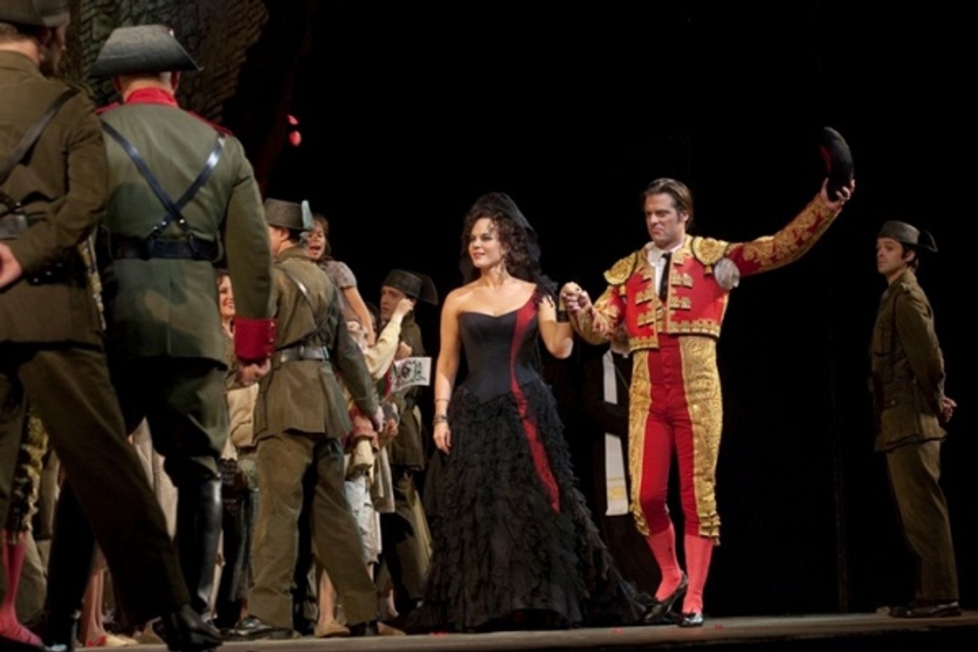 Photo Flash: CARMEN Opens at the Met  Image