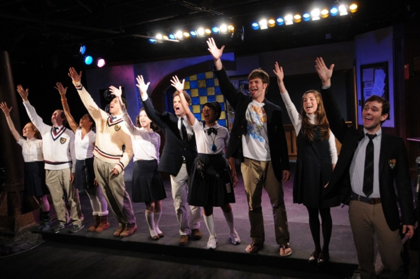 Photo Flash: PERFECT HARMONY Finds New Home at Acorn Theatre Photo Flash: PERFECT HARMONY Finds New Home at Acorn Theatre Image