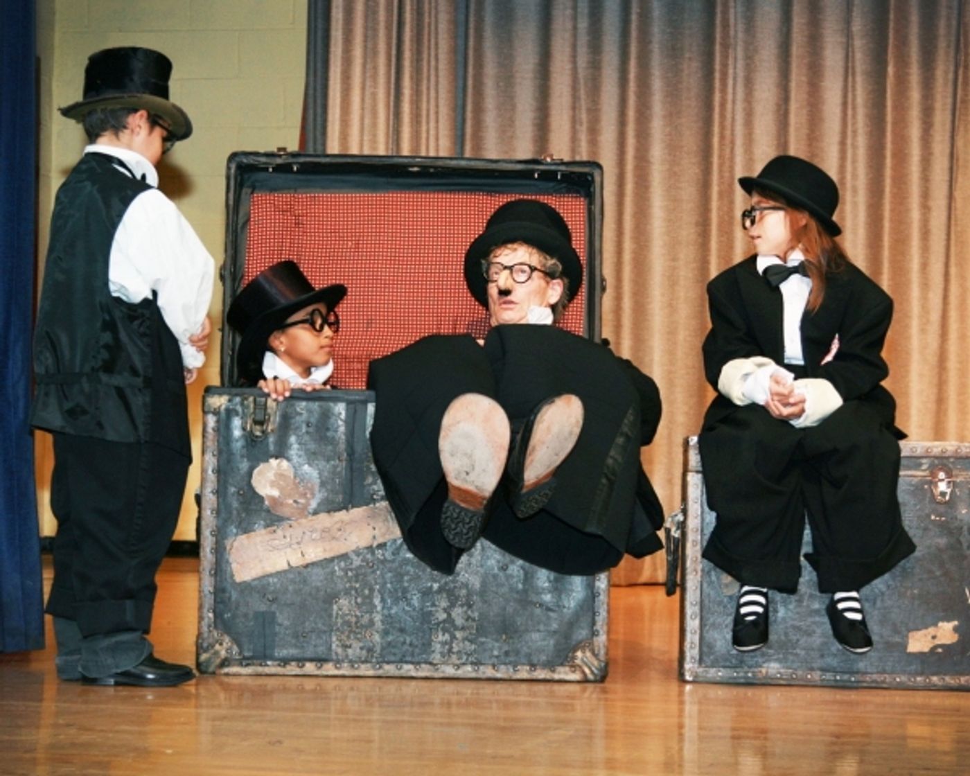 Photo Flash: Bill Irvin & PS/IS 111 Do Vaudeville  Image