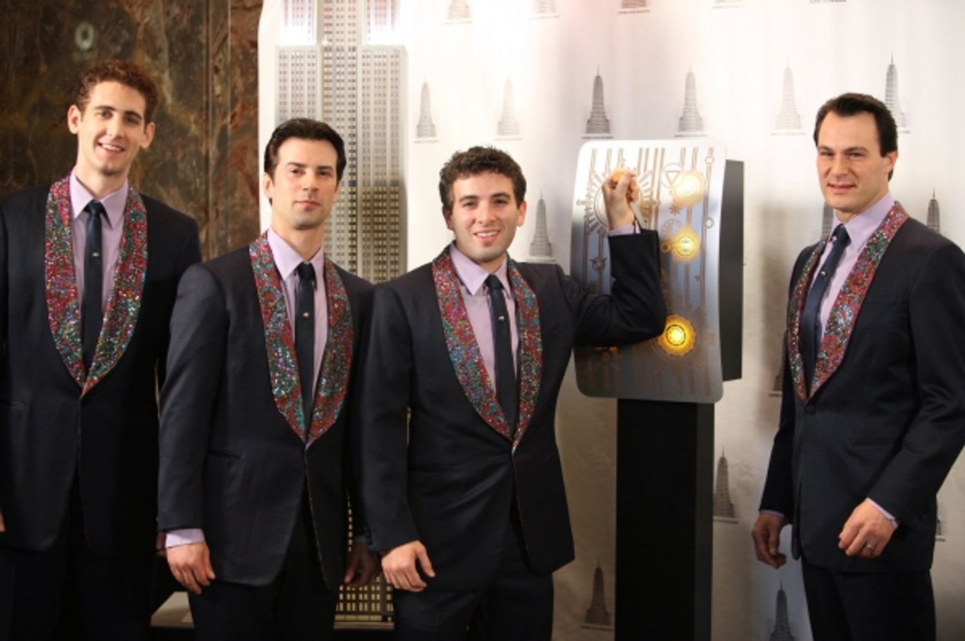 Photo Coverage: JERSEY BOYS Lighting Ceremony at the Empire State Building Photo Coverage: JERSEY BOYS Lighting Ceremony at the Empire State Building Image