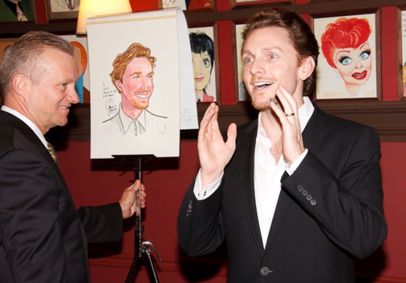 Photos: Jason Danieley Unveils Sardi's Caricature Photos: Jason Danieley Unveils Sardi's Caricature Image