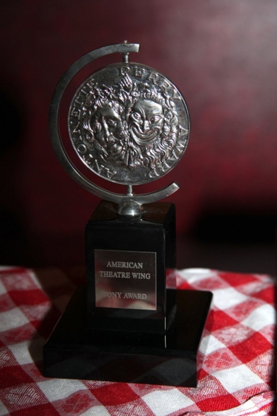 Photo Coverage: JERSEY BOYS celebrates Five Years on Broadway with Fans! Image