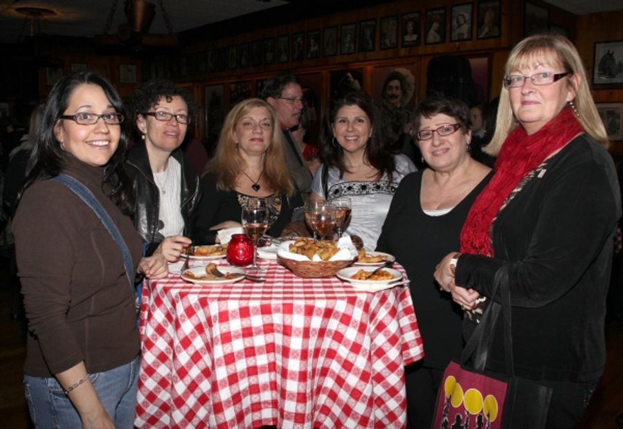 Photo Coverage: JERSEY BOYS celebrates Five Years on Broadway with Fans! Image