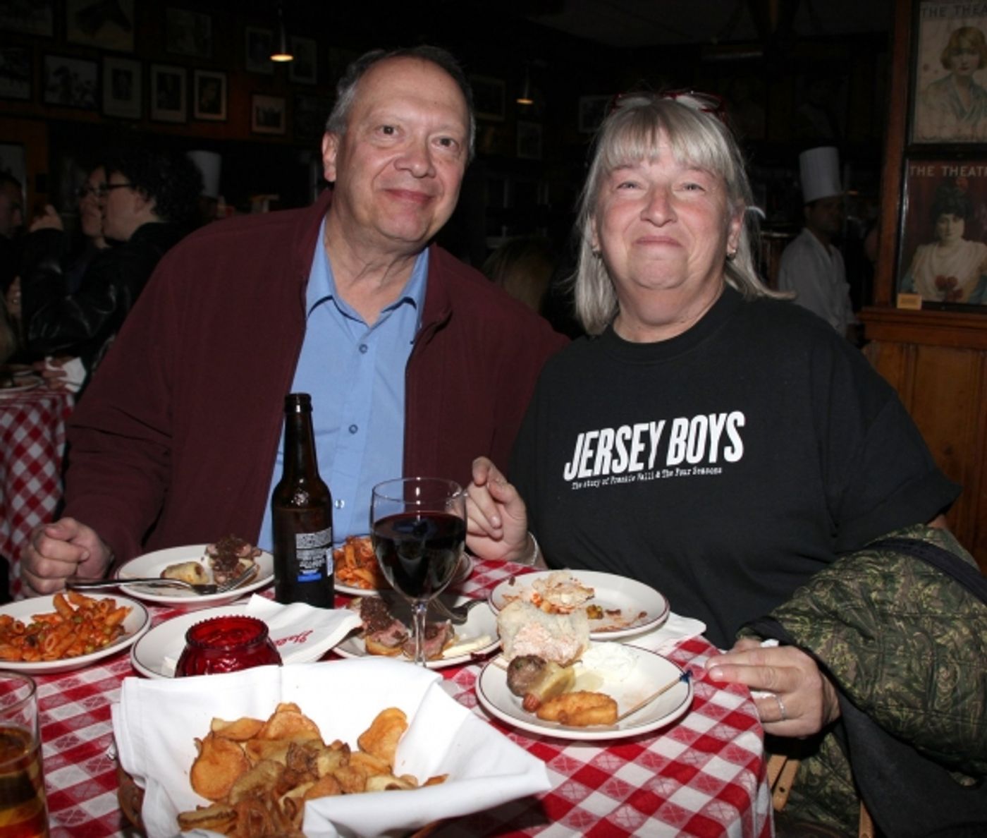 Photo Coverage: JERSEY BOYS celebrates Five Years on Broadway with Fans!  Image