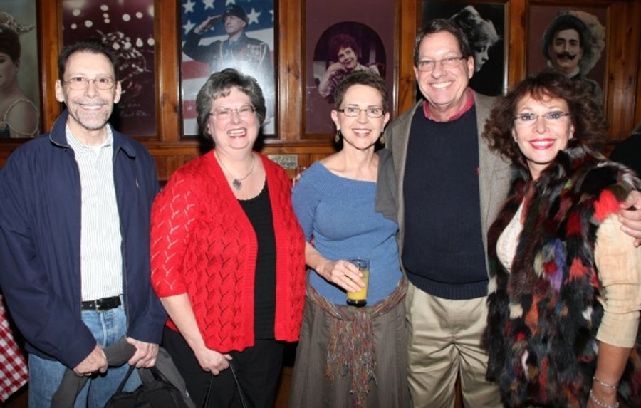 Photo Coverage: JERSEY BOYS celebrates Five Years on Broadway with Fans! Image