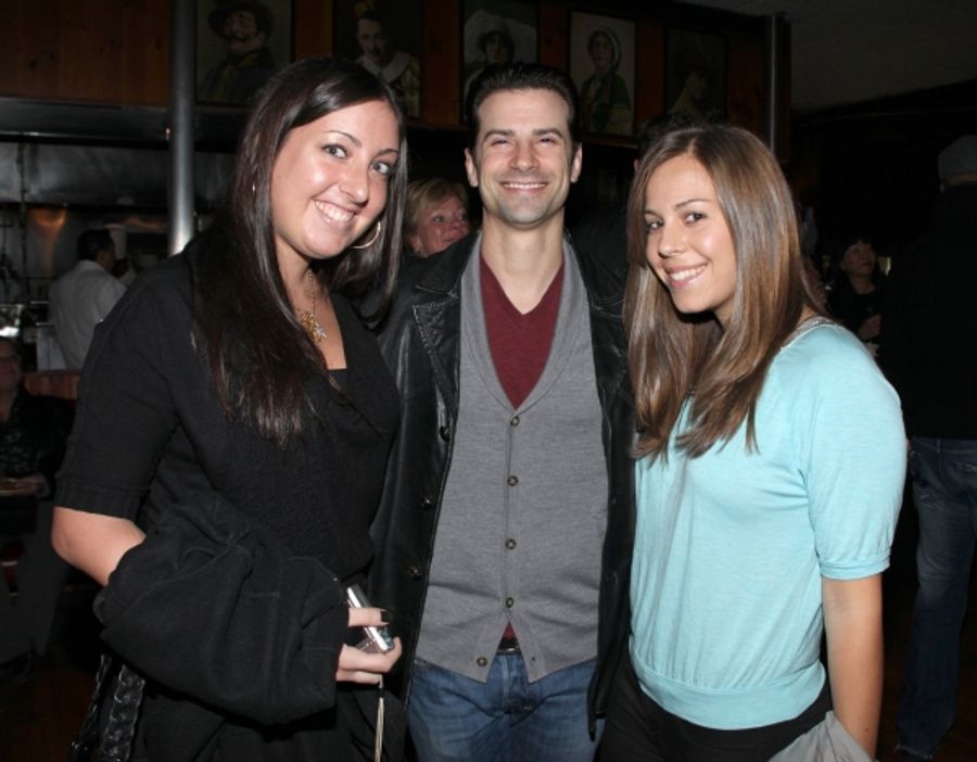 Photo Coverage: JERSEY BOYS celebrates Five Years on Broadway with Fans! Image