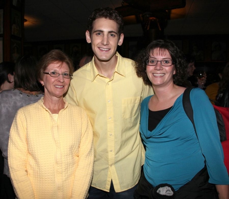 Photo Coverage: JERSEY BOYS celebrates Five Years on Broadway with Fans! Image