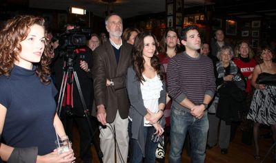 Sara Schmidt, Jarrod Spector & Fans Photo
