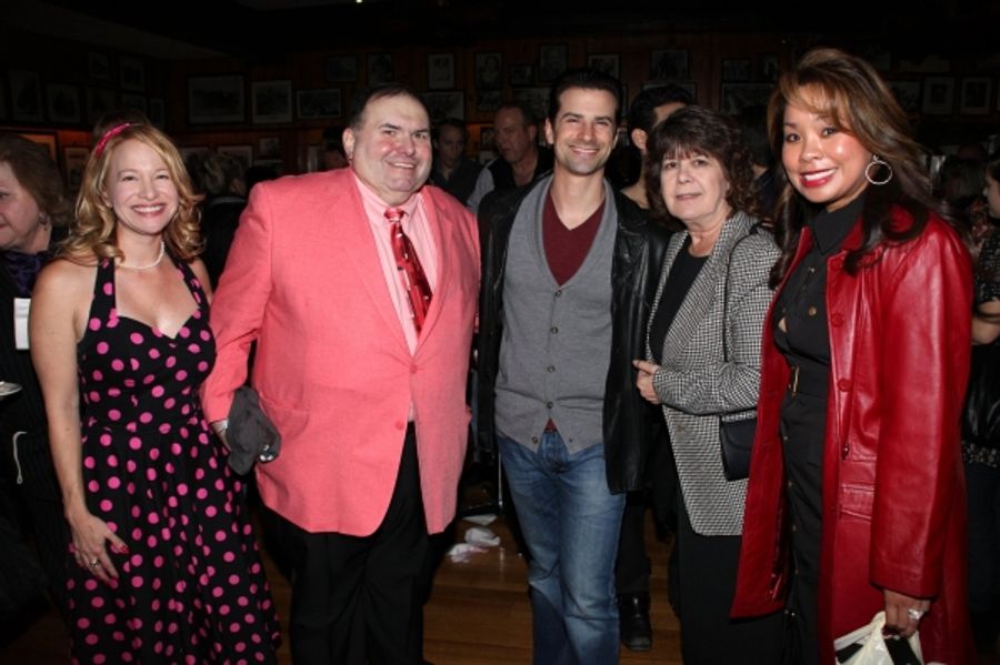 Photo Coverage: JERSEY BOYS celebrates Five Years on Broadway with Fans! Image
