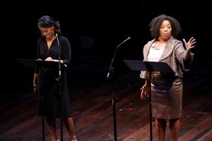 Anika Noni Rose, Kimberly Herbert Gregory Photo