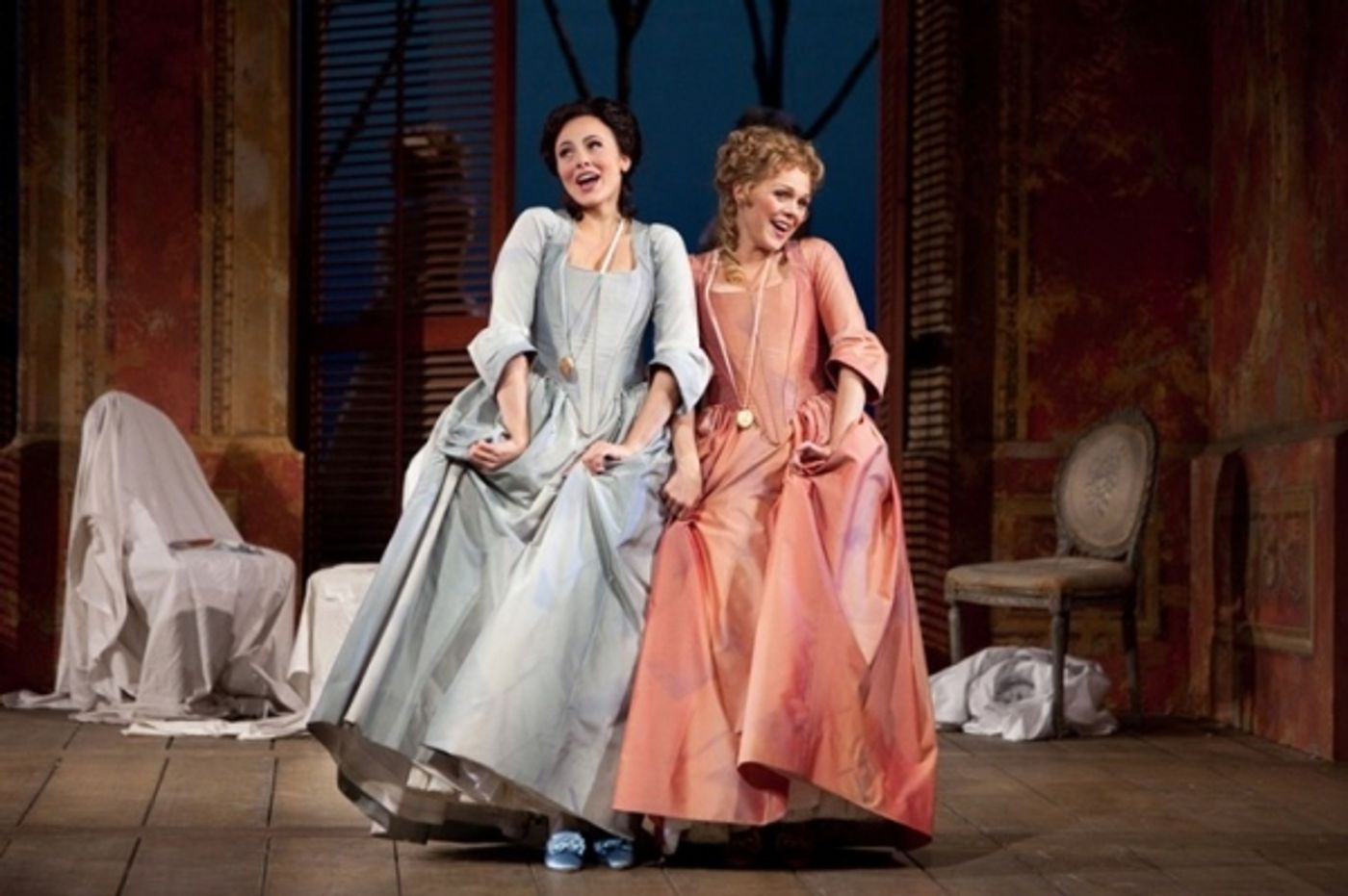 Photo Flash: COSI FAN TUTTE Opens at the Met  Image