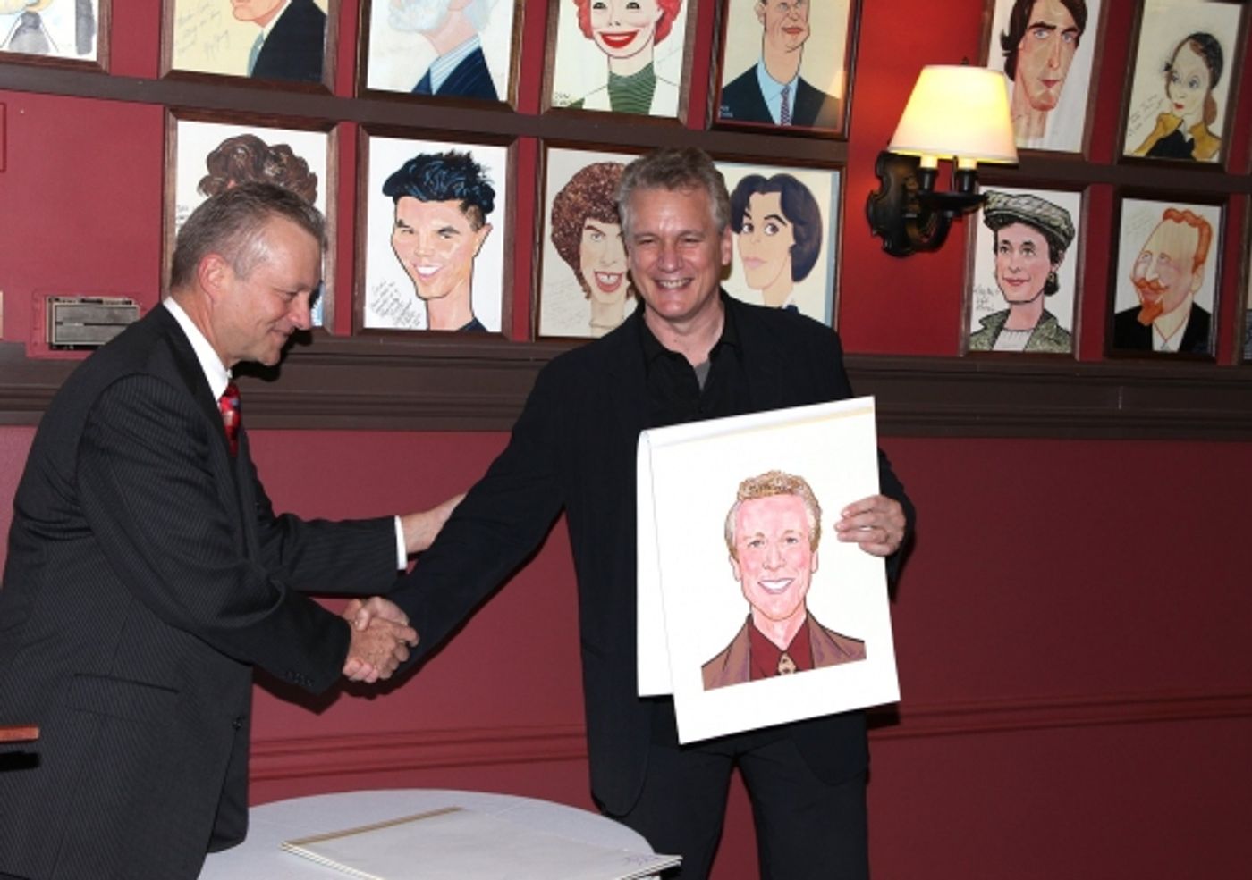 Photo Coverage: Sardi's Honors Valli, Gaudio & More!  Image