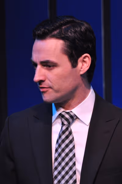 Max Von Essen Photo