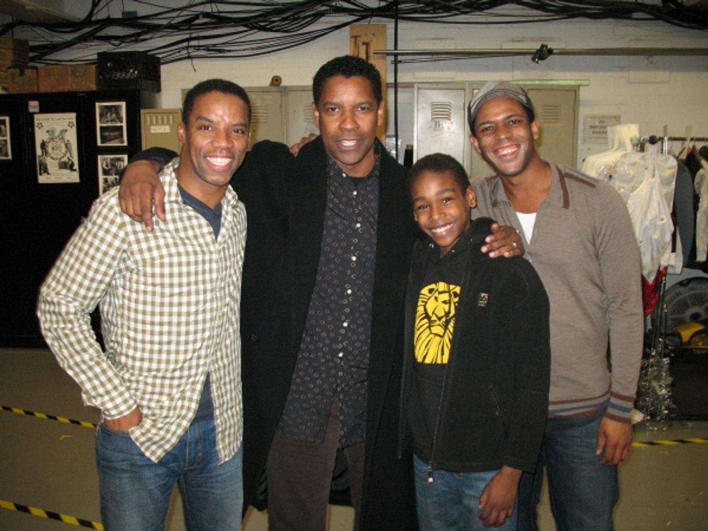Photo Flash: Denzel Washington Visits Cast of THE SCOTTSBORO BOYS  Image