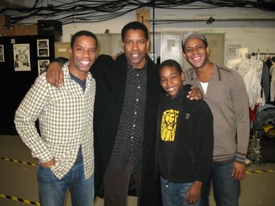Rodney Hicks, Jeremy Gumbs, and Derrick Cobey with Denzel Washington Photo