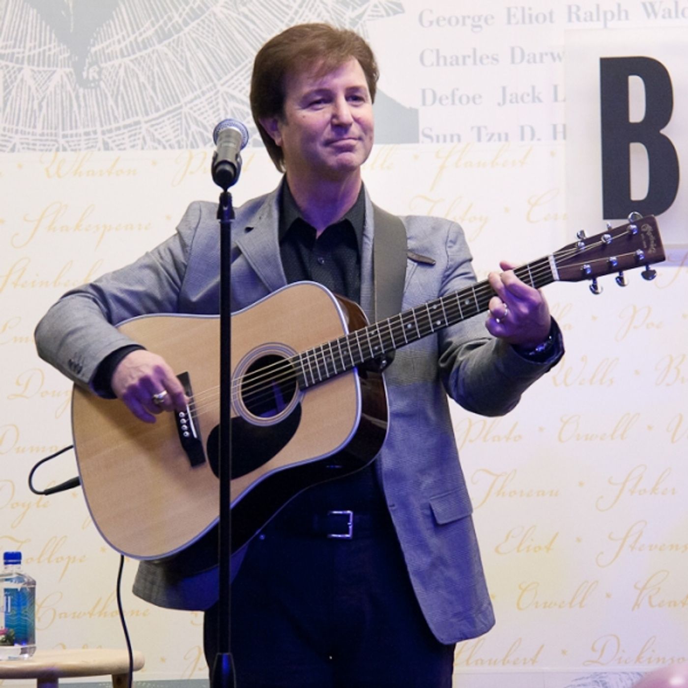 Photo Coverage: RAIN Talks Beatles & Promotes Cast Album at Barnes & Noble  Image