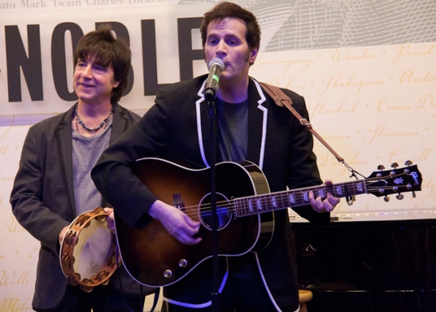 Photo Coverage: RAIN Talks Beatles & Promotes Cast Album at Barnes & Noble  Image