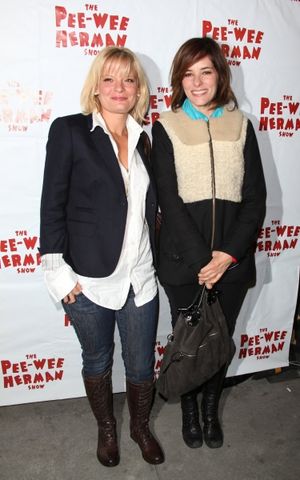 Martha Plimpton & Parker Posey  Photo