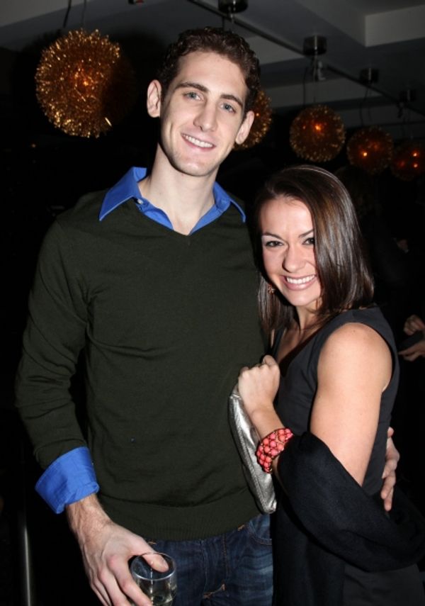 Ryan Jesse & girlfriend Stefanie O'Connell Photo