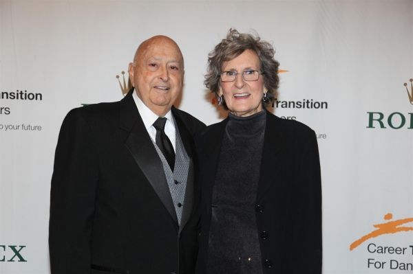 Photo Flash: Lansbury, Neuwirth, et al. at Career Transition For Dancers — photo 3 of 19