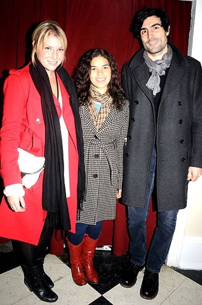 Ari Graynor, America Farrera & Louis Cancelmi Photo