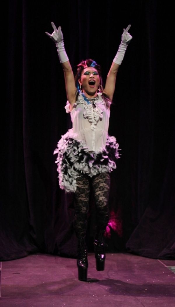 Yuhua Hamasaki Photo