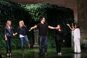 Elizabeth Banks, Leslie Bibb, Cheyenne Jackson, America Ferrera & Rosie Perez  Photo