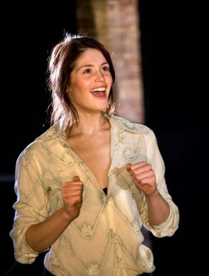 Gemma Arterton Photo