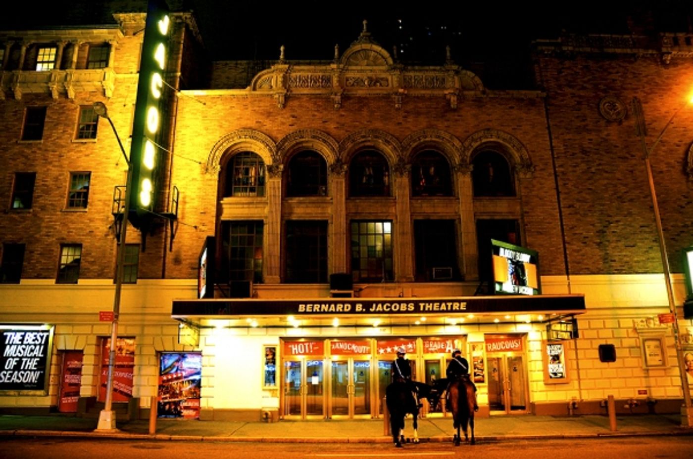 Photo Coverage: UP ON THE MARQUEE Broadway at Night Special! Photo Coverage: UP ON THE MARQUEE Broadway at Night Special! Image