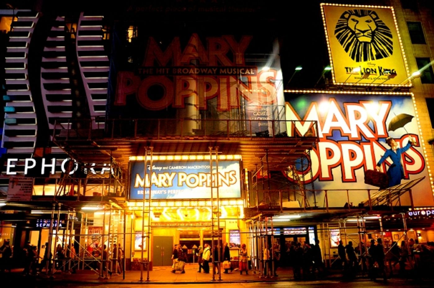 Photo Coverage: UP ON THE MARQUEE Broadway at Night Special! Photo Coverage: UP ON THE MARQUEE Broadway at Night Special! Image