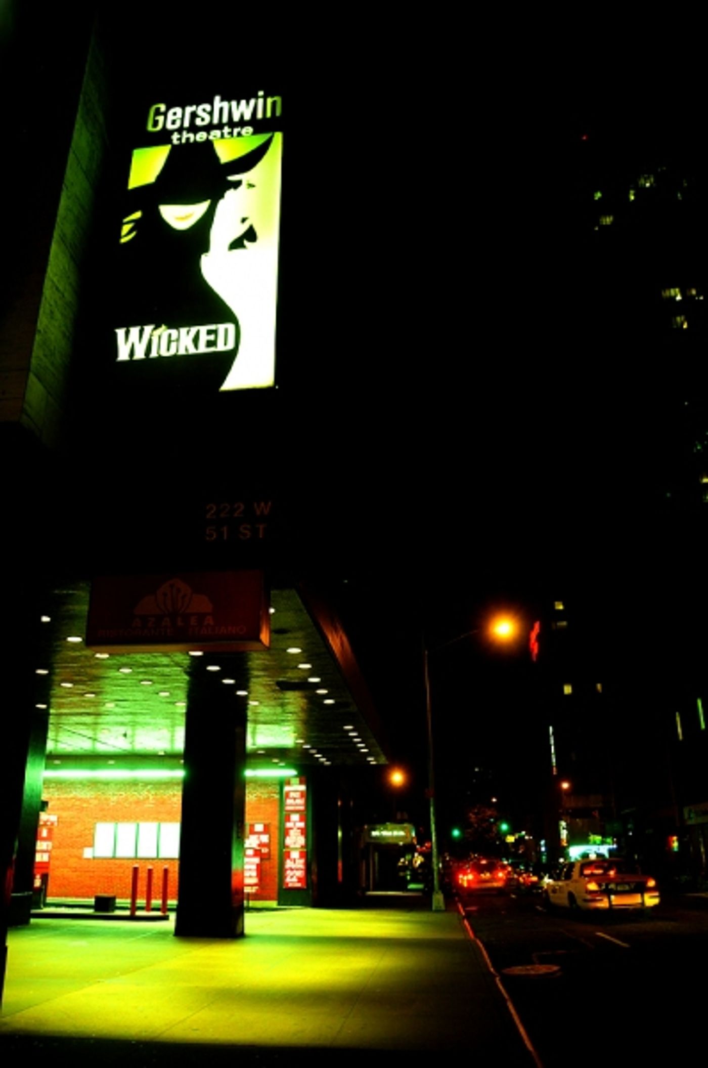 Photo Coverage: UP ON THE MARQUEE Broadway at Night Special! Photo Coverage: UP ON THE MARQUEE Broadway at Night Special! Image