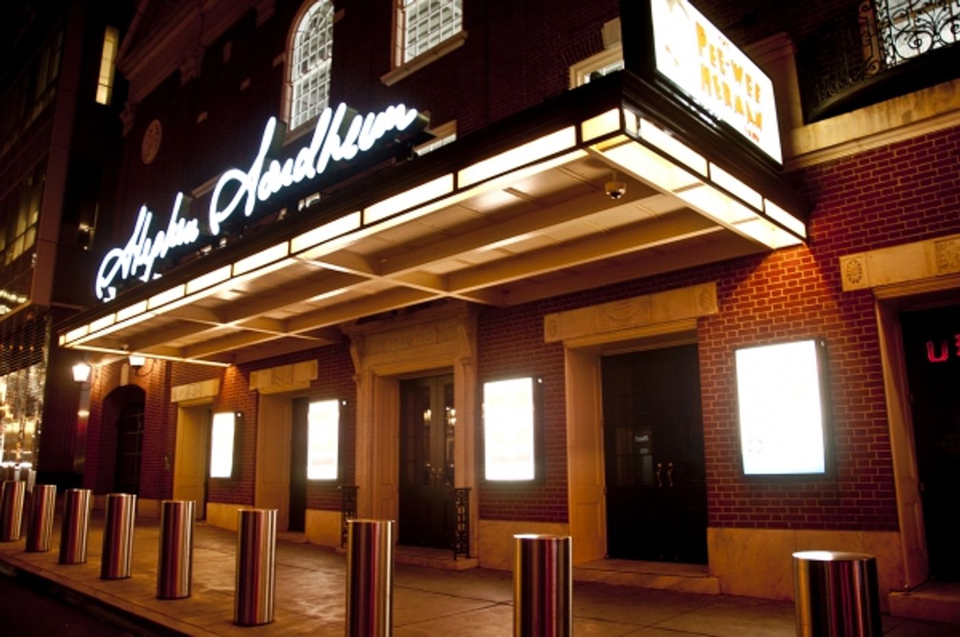 Photo Coverage: UP ON THE MARQUEE Broadway at Night Special! Photo Coverage: UP ON THE MARQUEE Broadway at Night Special! Image