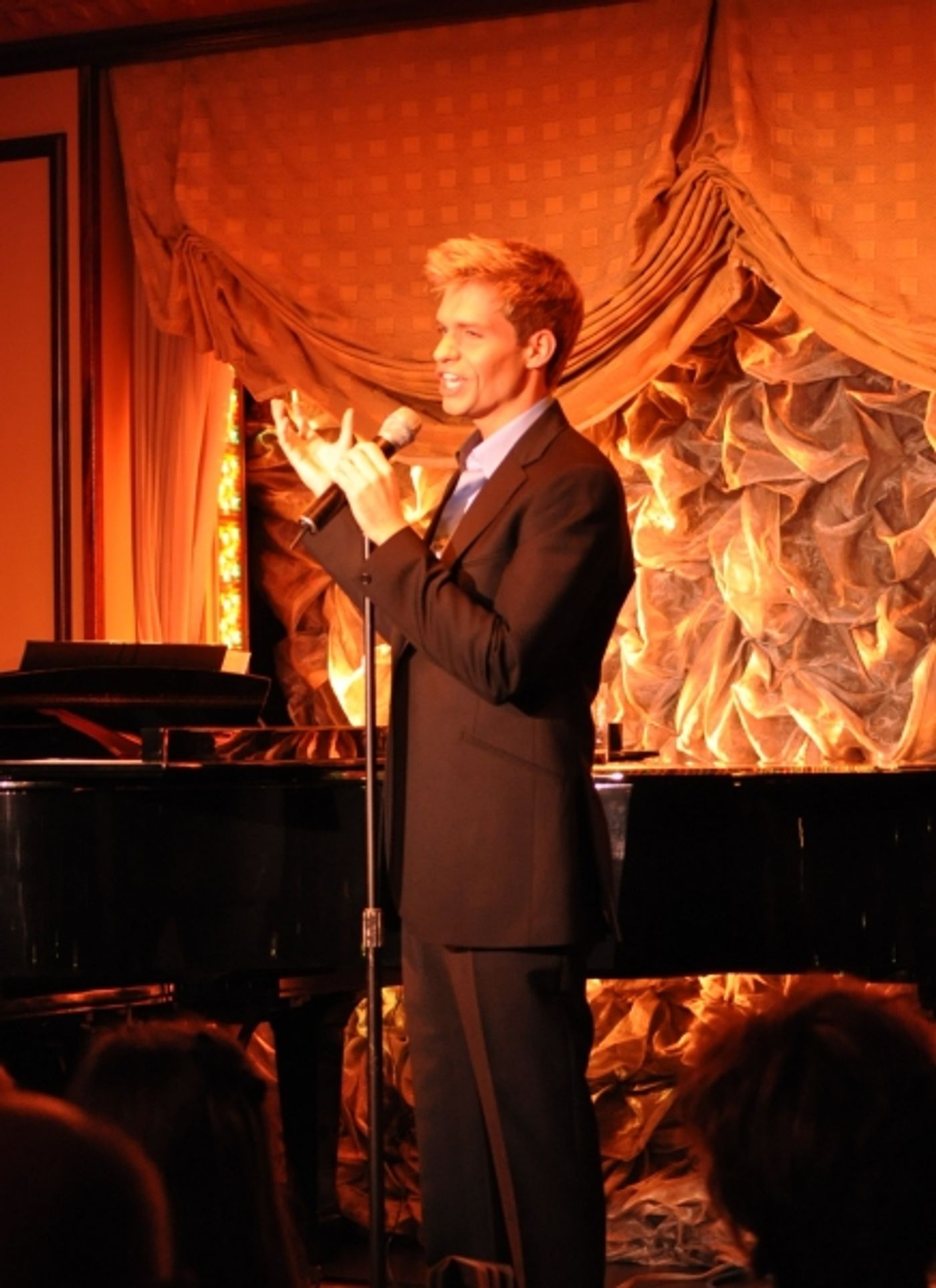 Photo Flash: NIGHT MUSIC's Herdlicka Performs at Feinstein's  Image