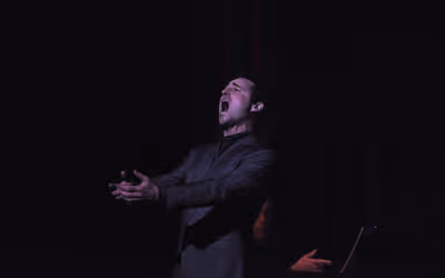 Max von Essen Photo