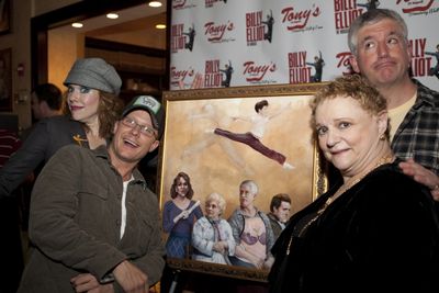 Emily Skinner, Will Chase, Carole Shelley and Gregory Jbara Photo