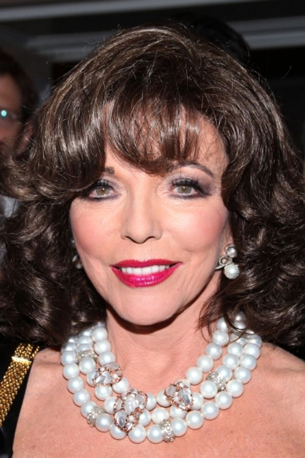 Joan Collins Photo