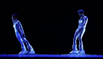 Yasmine Lee & Todd Burnsed - Momix - Millennium Skiva Photo