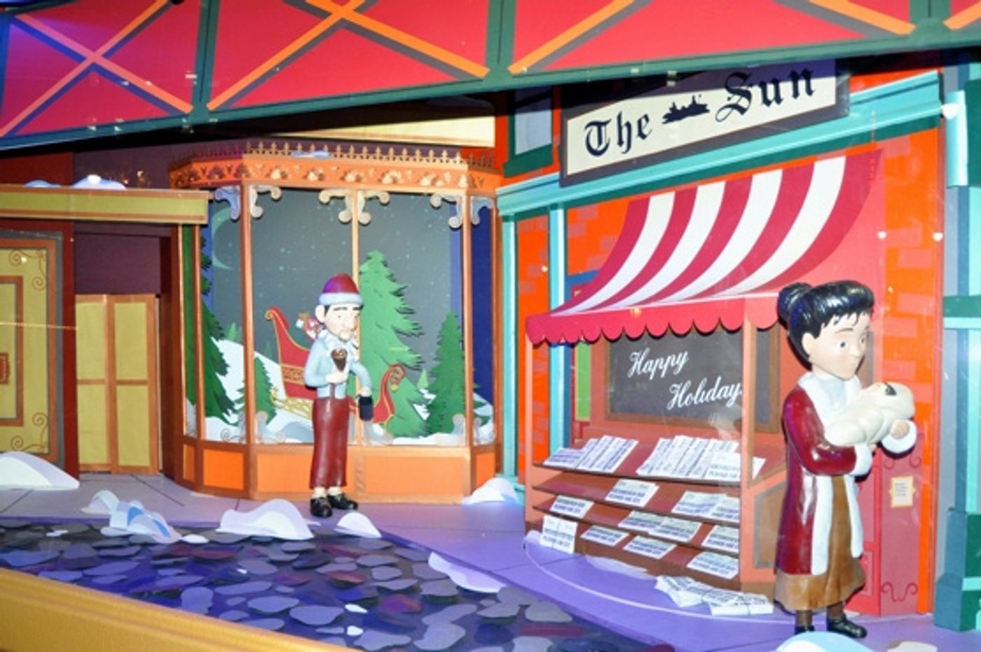 Photo Coverage: Macy's Herald Square Christmas Window Unveiling Spectacular  Image