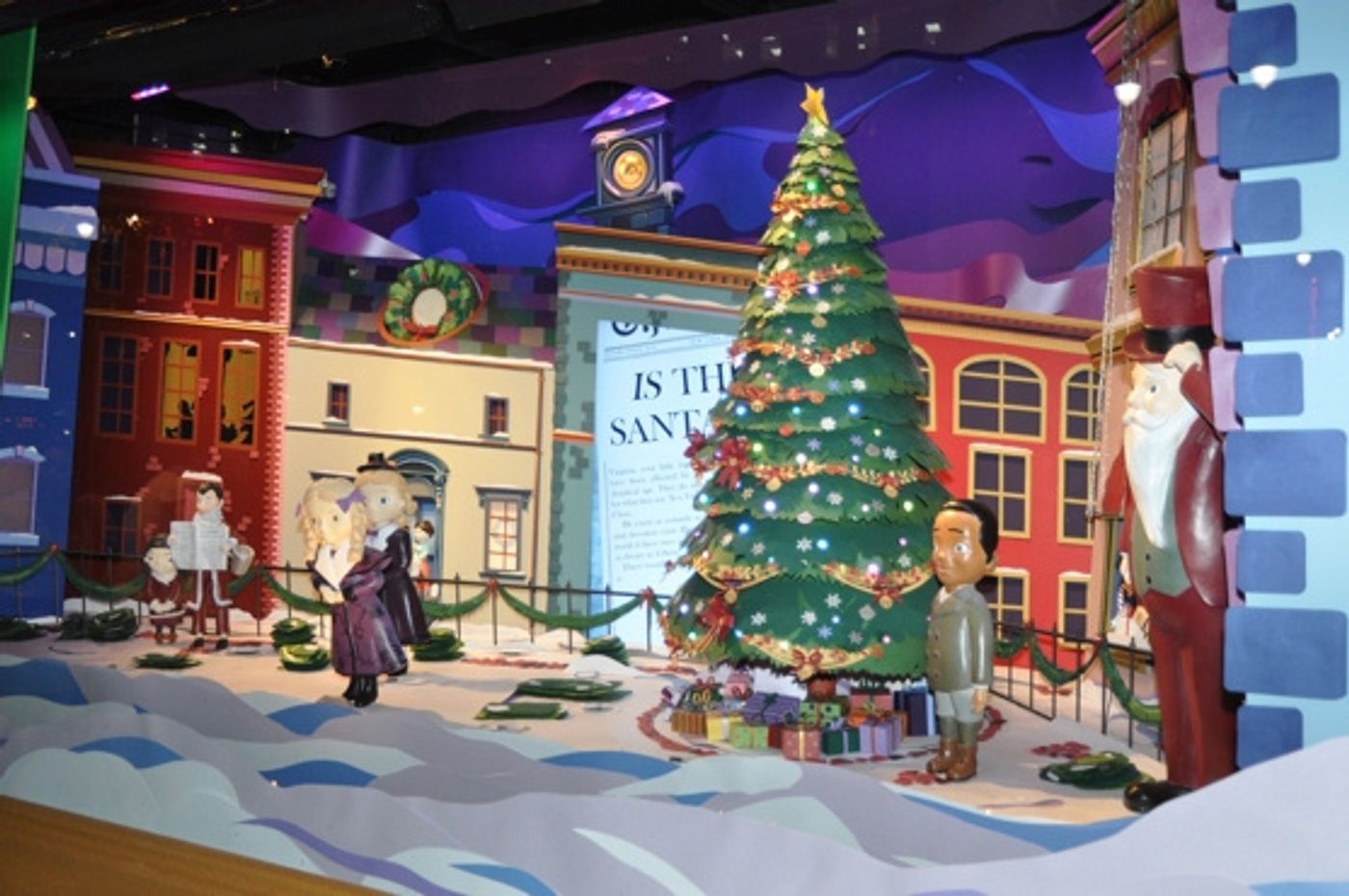 Photo Coverage: Macy's Herald Square Christmas Window Unveiling Spectacular  Image