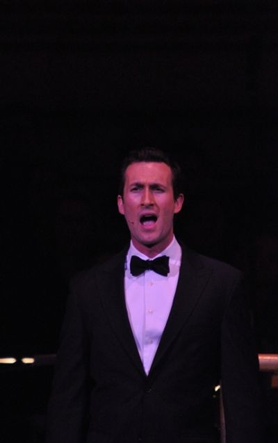 Aaron Lazar Photo