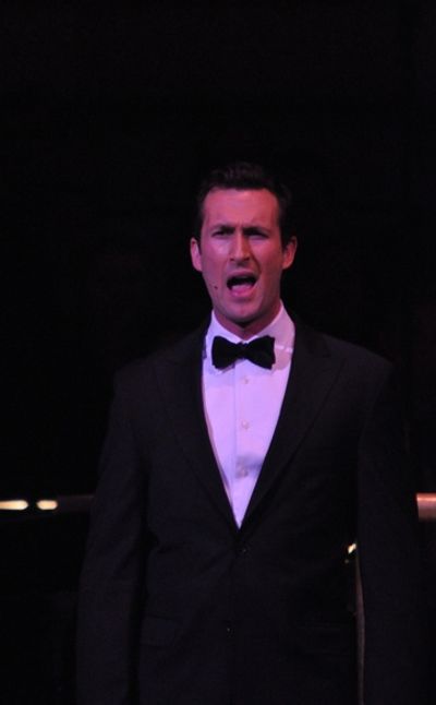 Aaron Lazar Photo