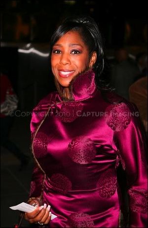 Dawnn Lewis Photo