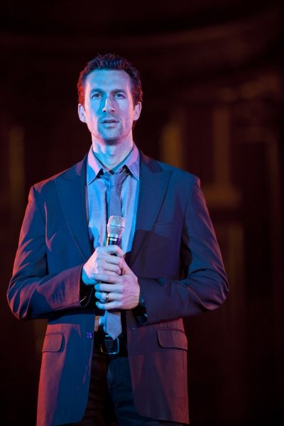Aaron Lazar Photo