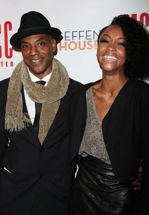 John Earl Jelks & Yaya DaCosta @ BroadwayWorld John Earl Jelks & Yaya DaCosta Photo