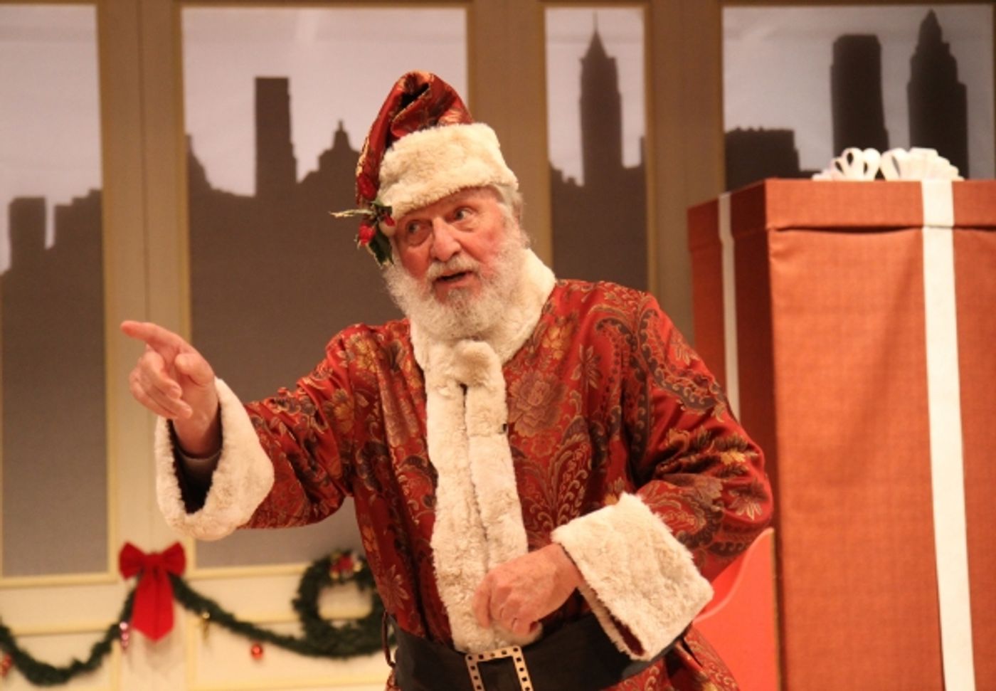 Photo Flash: MIRACLE ON 34TH STREET At Porchlight Music Theatre  Image