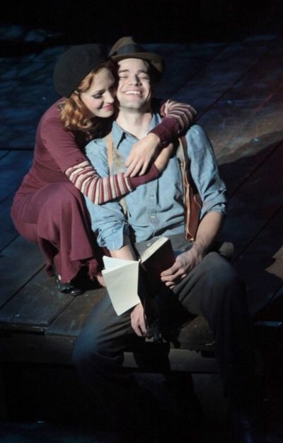 Laura Osnes and Jeremy Jordan Photo